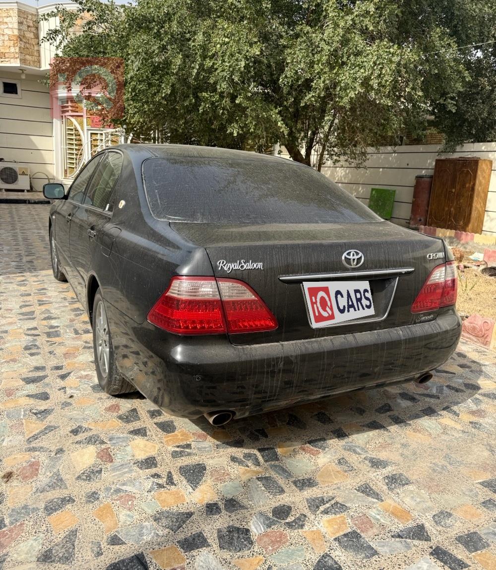 تويوتا كراون